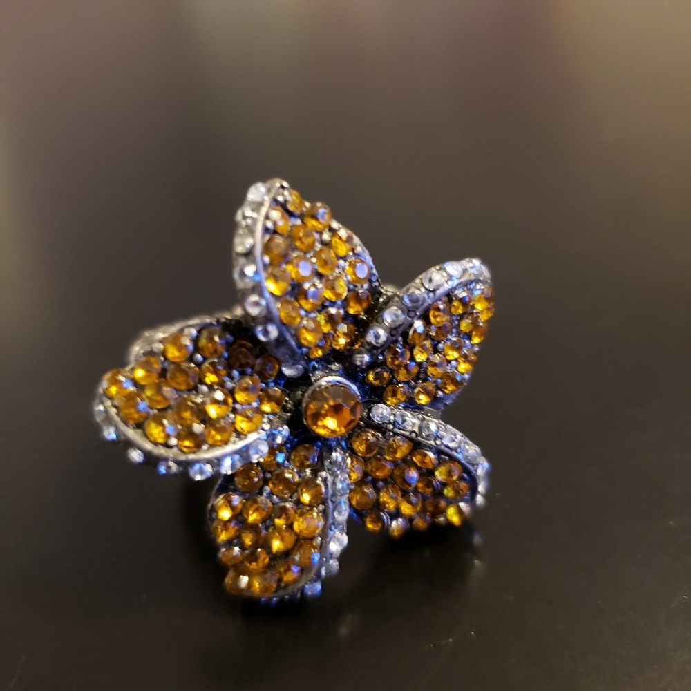 🔥3/$20 Amber Flower Fashion Ring
